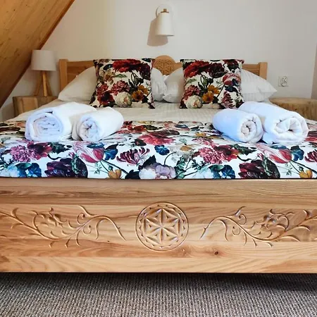 Bed & Breakfast Adamowka Skrzypne