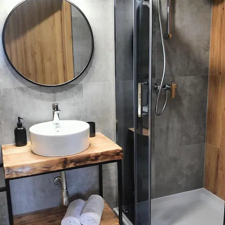 Nocleg ze śniadaniem Adamówka