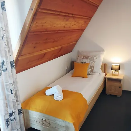 B&B Adamowka Skrzypne