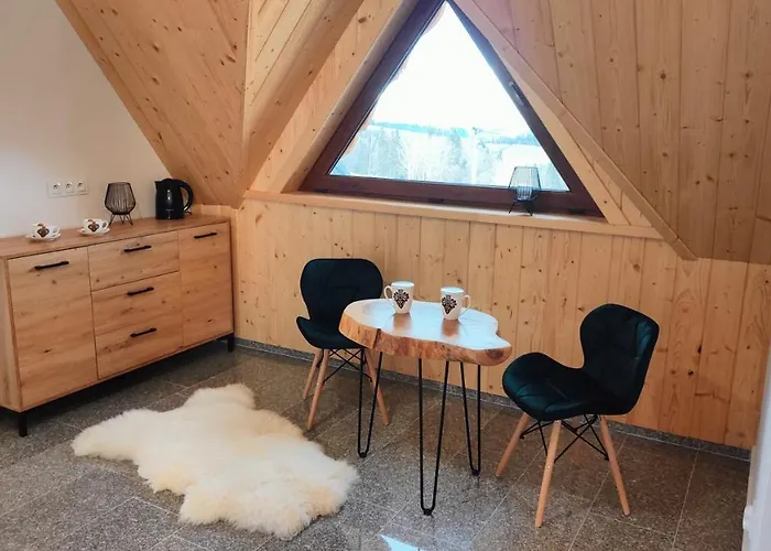 Adamowka Bed & Breakfast Skrzypne