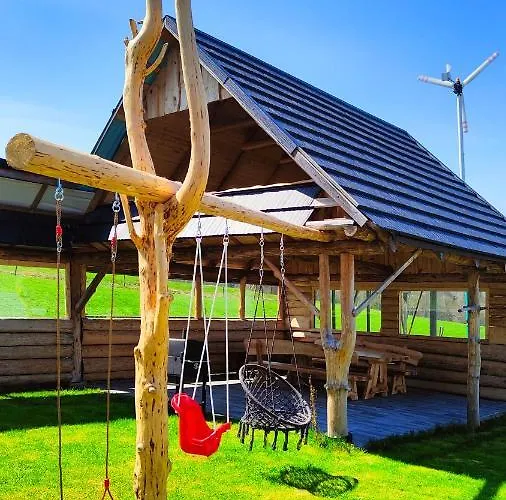 Adamowka Bed & Breakfast Skrzypne