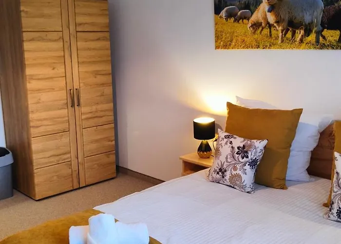 Adamowka Bed & Breakfast