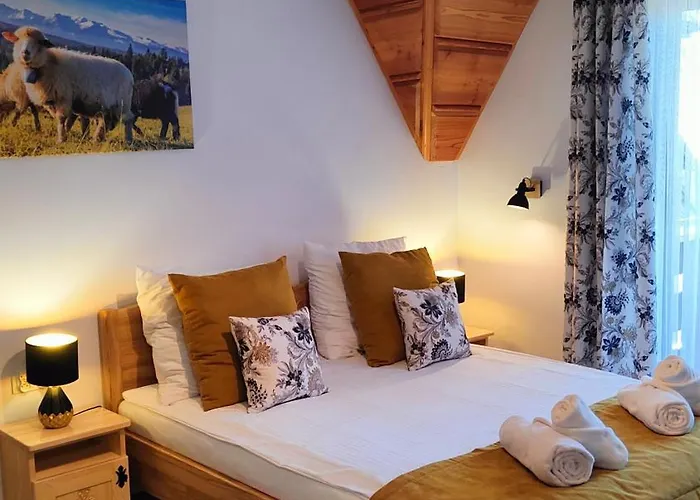 Adamowka Bed & Breakfast Skrzypne